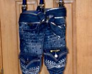 Denim with glitzy pockets