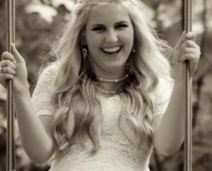 ELAINE  ROBBINSDALE HS